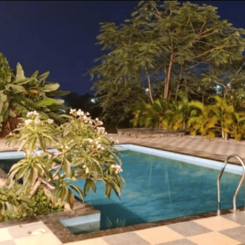 igatpuri villa pool